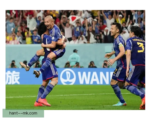 什琴斯尼世界杯两扑点球展现惊世神勇成就传奇时刻