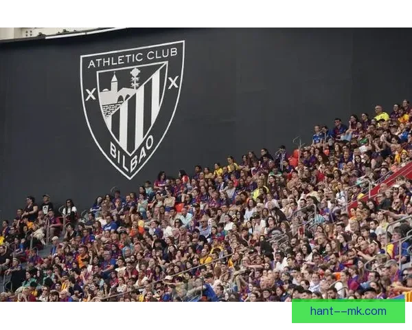 巴塞罗那女足欧冠决赛2-0战胜里昂成功卫冕再创历史